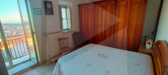 Квартира с 3 комнатами в Сан Джованни Ротондо, Италия № 18794 3