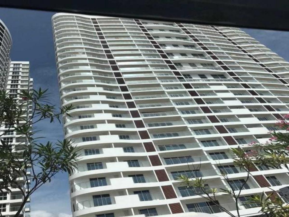 3 bedrooms House in Kochi, India No. 27805