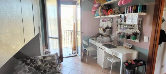 Apartamento de 4 habitaciónes en Spoltore, Italy No. 17824 13