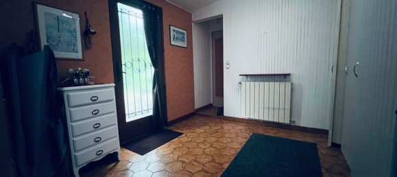 3 Schlafzimmer Haus in Bobigny, France, Nr. 179418 5