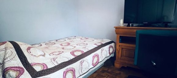 3 Schlafzimmer Haus in Bobigny, France, Nr. 179418 9