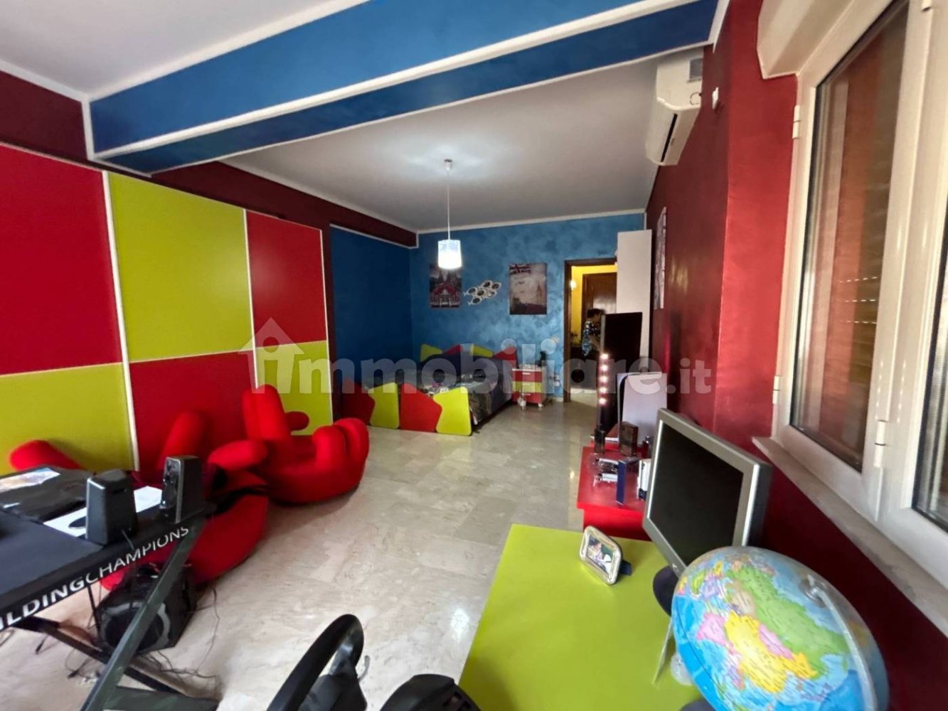 Apartamento de 3 dormitorios en Palermo, Italy No. 49972