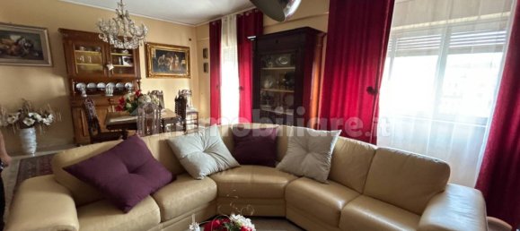 Apartamento de 3 dormitorios en Palermo, Italy No. 49972 7