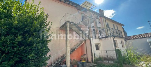 5 bedrooms House in Udine, Italy No. 280572 4