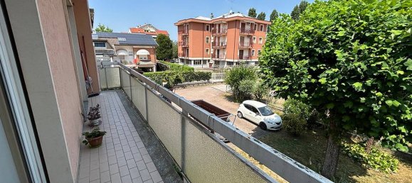 2 bedrooms Apartment in Novate Milanese, Italy No. 338699 16