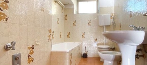 11 rooms House in Castel Ivano, Italy No. 131096 19