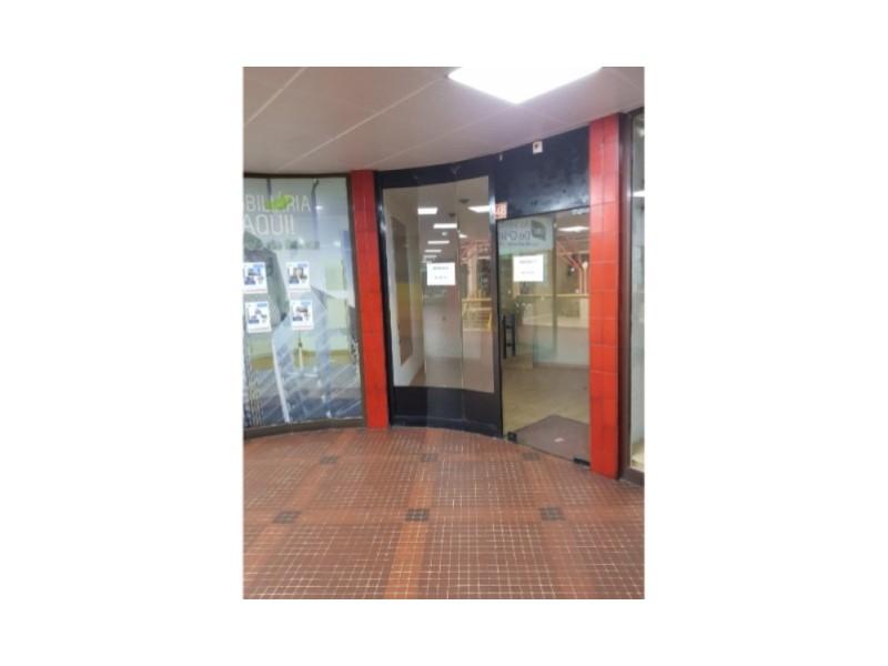 10m² Commercial property in Lisbon, Portugal No. 242312