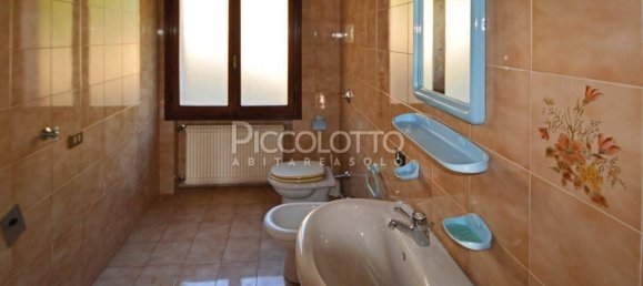 7 rooms House in Monfumo, Italy No. 121946 12