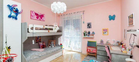 2-salle Appartement à Turin, Italy No. 2983 17