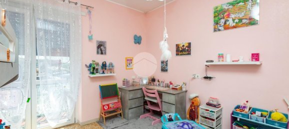 2-salle Appartement à Turin, Italy No. 2983 16