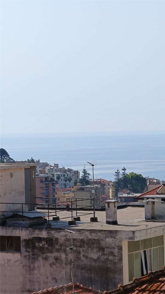 2 rooms Apartment in Sanremo, Italy No. 284997
