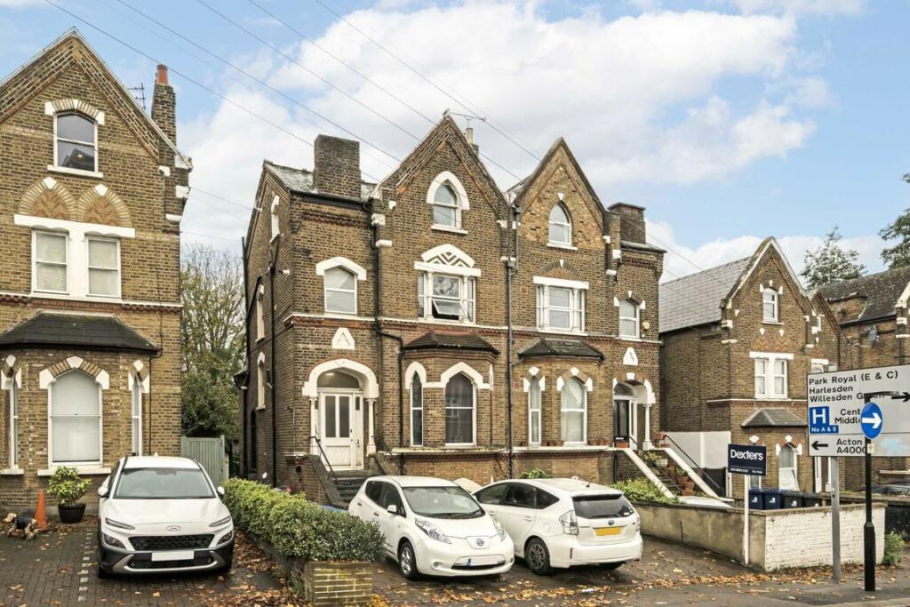 1 bedroom Apartment in Acton, United Kingdom No. 10046