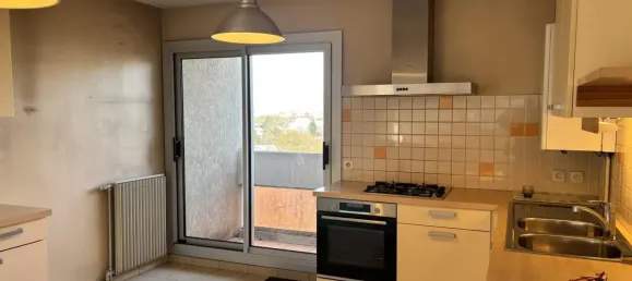 Apartamento de 3 dormitorios en Echirolles, France No. 299765 3