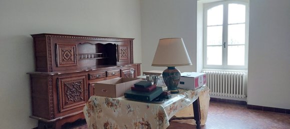 Casa de 3 dormitorios en Plaimpied-Givaudins, France No. 70489 9