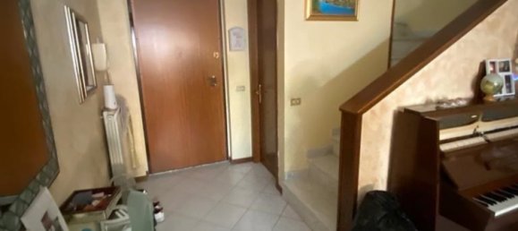 3 Schlafzimmer Wohnung in Carrara, Italy, Nr. 45476 5