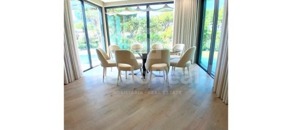 4 bedrooms Villa in Faro, Portugal No. 136638 3