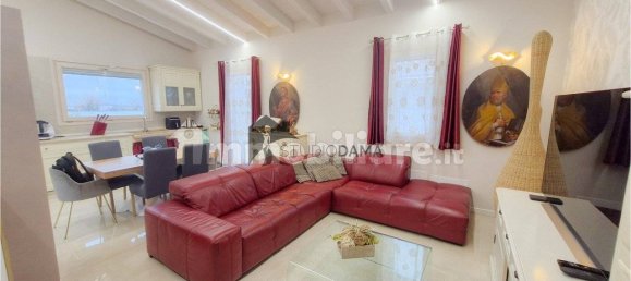 3 bedrooms Villa in Lonato del Garda, Italy No. 60566 9