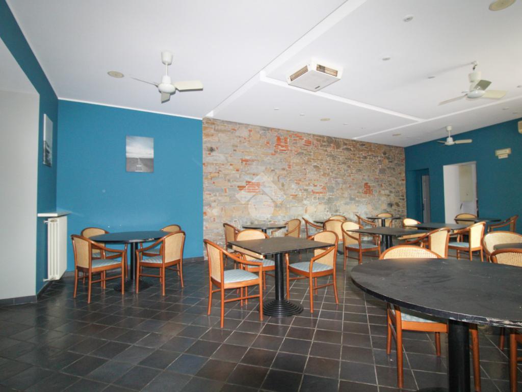 3غرفة عقار تجاري في Bergamo, Italy رقم 282209