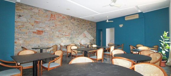 3غرفة عقار تجاري في Bergamo, Italy رقم 282209 5