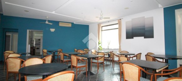 3غرفة عقار تجاري في Bergamo, Italy رقم 282209 4