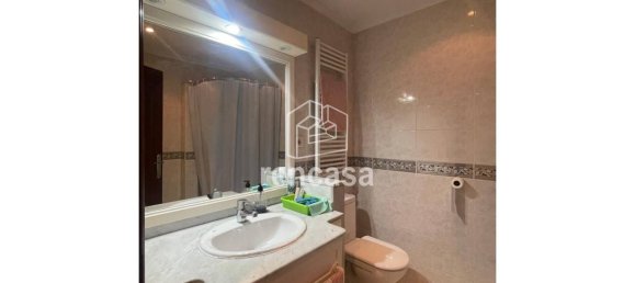 4 bedrooms Apartment in Lleida, Spain No. 137777 7