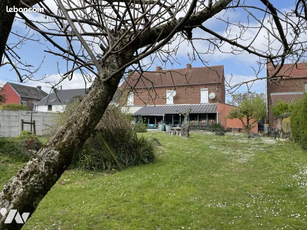 4 bedrooms Villa in Feignies, France No. 332885