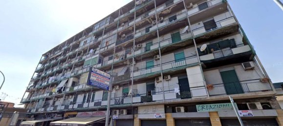 5 rooms Apartment in Catania, Italy No. 48688 13