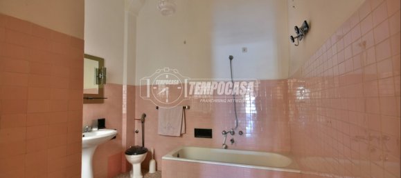 Apartamento de 6 dormitorios en Osimo, Italy No. 109191 21