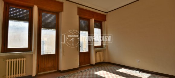 Apartamento de 6 dormitorios en Osimo, Italy No. 109191 11