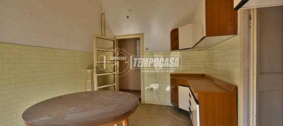 Apartamento de 6 dormitorios en Osimo, Italy No. 109191 14