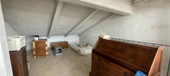 Apartamento de 5 habitaciónes en Prato, Italy No. 30235 13