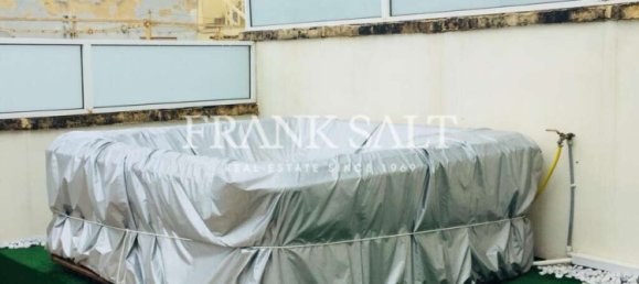 1 chambre Penthouse à Sliema, Malta No. 6374 10