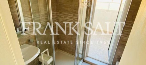 1 chambre Penthouse à Sliema, Malta No. 6374 4