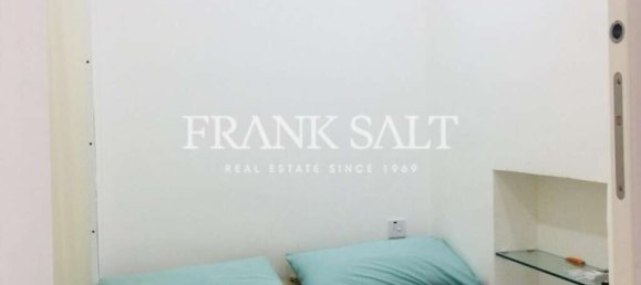 1 chambre Penthouse à Sliema, Malta No. 6374 8