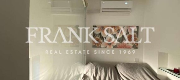 1 chambre Penthouse à Sliema, Malta No. 6374 5