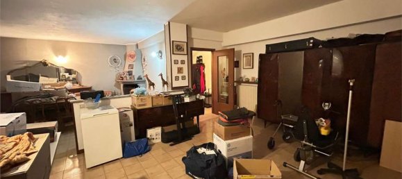 Villa de 4 divisões em Calcio, Italy N.º 91095 7