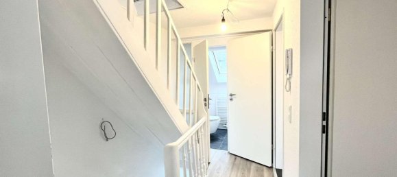 6 bedrooms House in Essen, Germany No. 314083 3