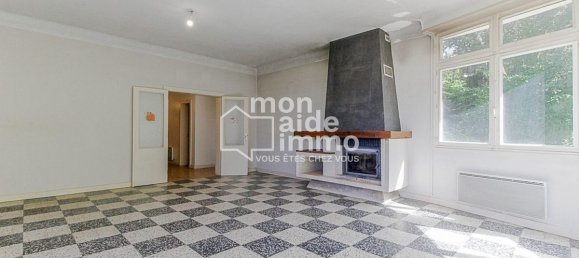 3 bedrooms House in Mont-de-Marsan, France No. 110197 7