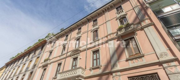 1 bedroom Apartment in Milan, Italy No. 317751 2