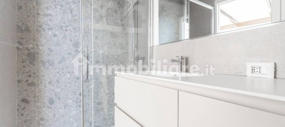 1 bedroom Apartment in Milan, Italy No. 317751 17