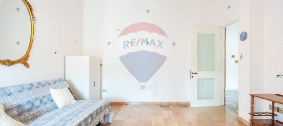 4 bedrooms Apartment in Cagliari, Italy No. 355492 3