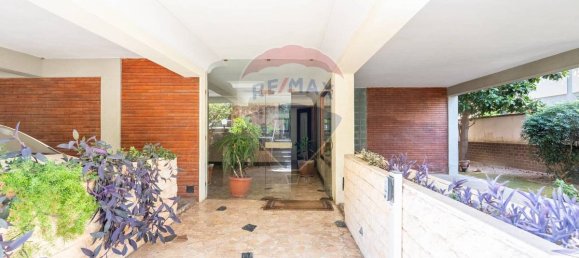 4 bedrooms Apartment in Cagliari, Italy No. 355492 33