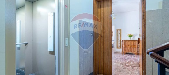 4 bedrooms Apartment in Cagliari, Italy No. 355492 40