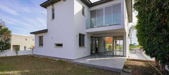 4 Schlafzimmer Gewerbliche Immobilie in Tseri, Cyprus, Nr. 20379 15