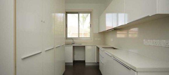 4 Schlafzimmer Gewerbliche Immobilie in Tseri, Cyprus, Nr. 20379 12