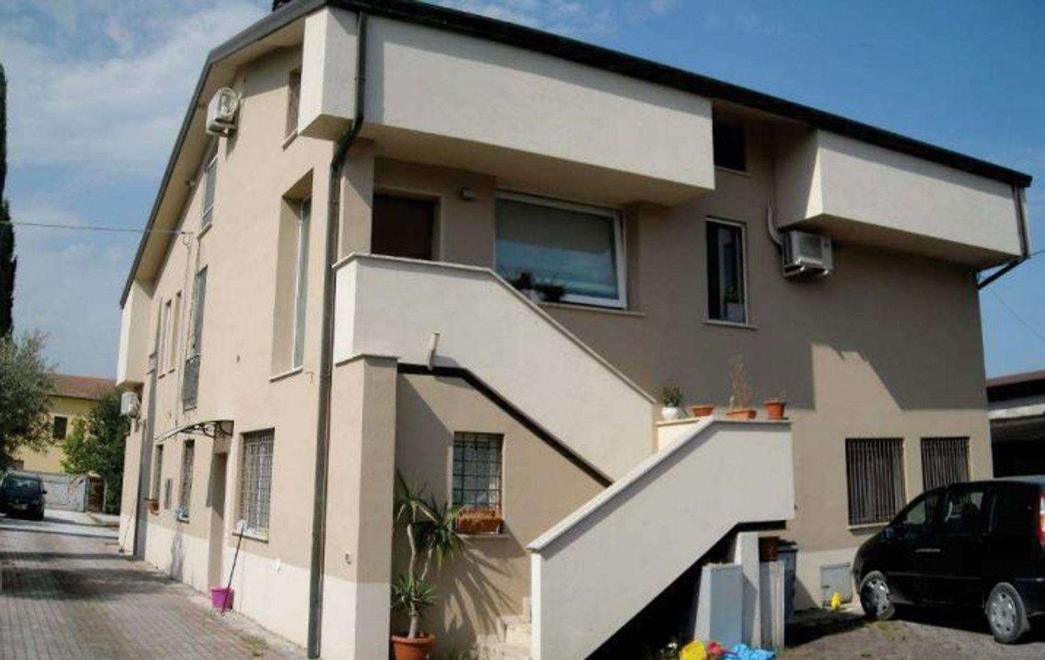 Apartamento de 8 divisões em Foligno, Italy N.º 42954