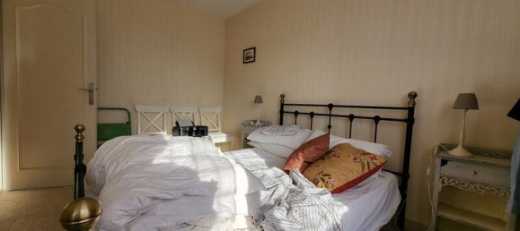 3 Schlafzimmer Haus in Sourdeval, France, Nr. 279073 7