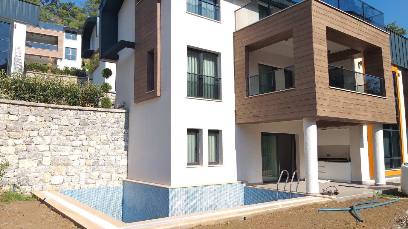 Villa 4+2 in Marmaris, Turkey No. 10995