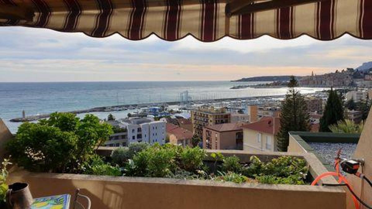 2 Schlafzimmer Eigentumswohnung in Menton, France, Nr. 9536