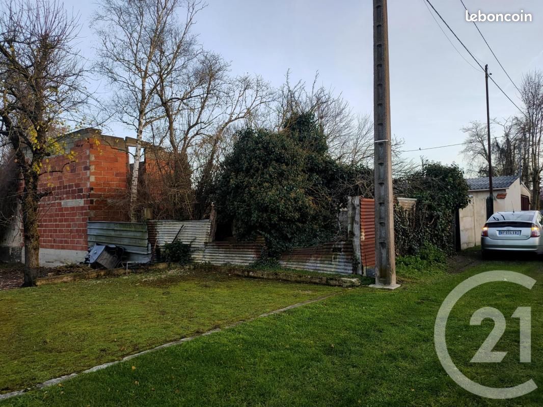 202m² Land in Reims, France No. 90930